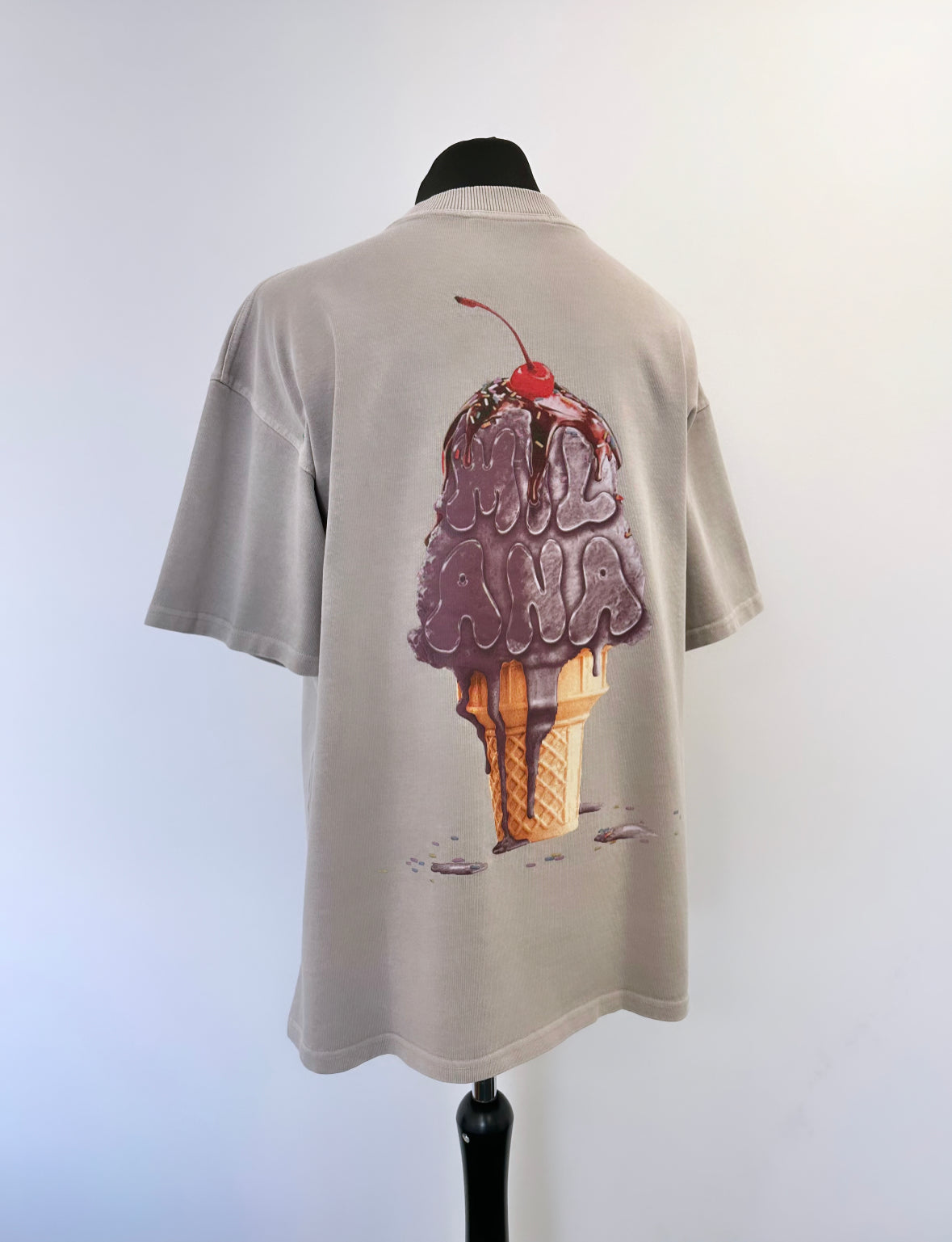 Washed Taupe Heavyweight Ice Cream T-shirt.