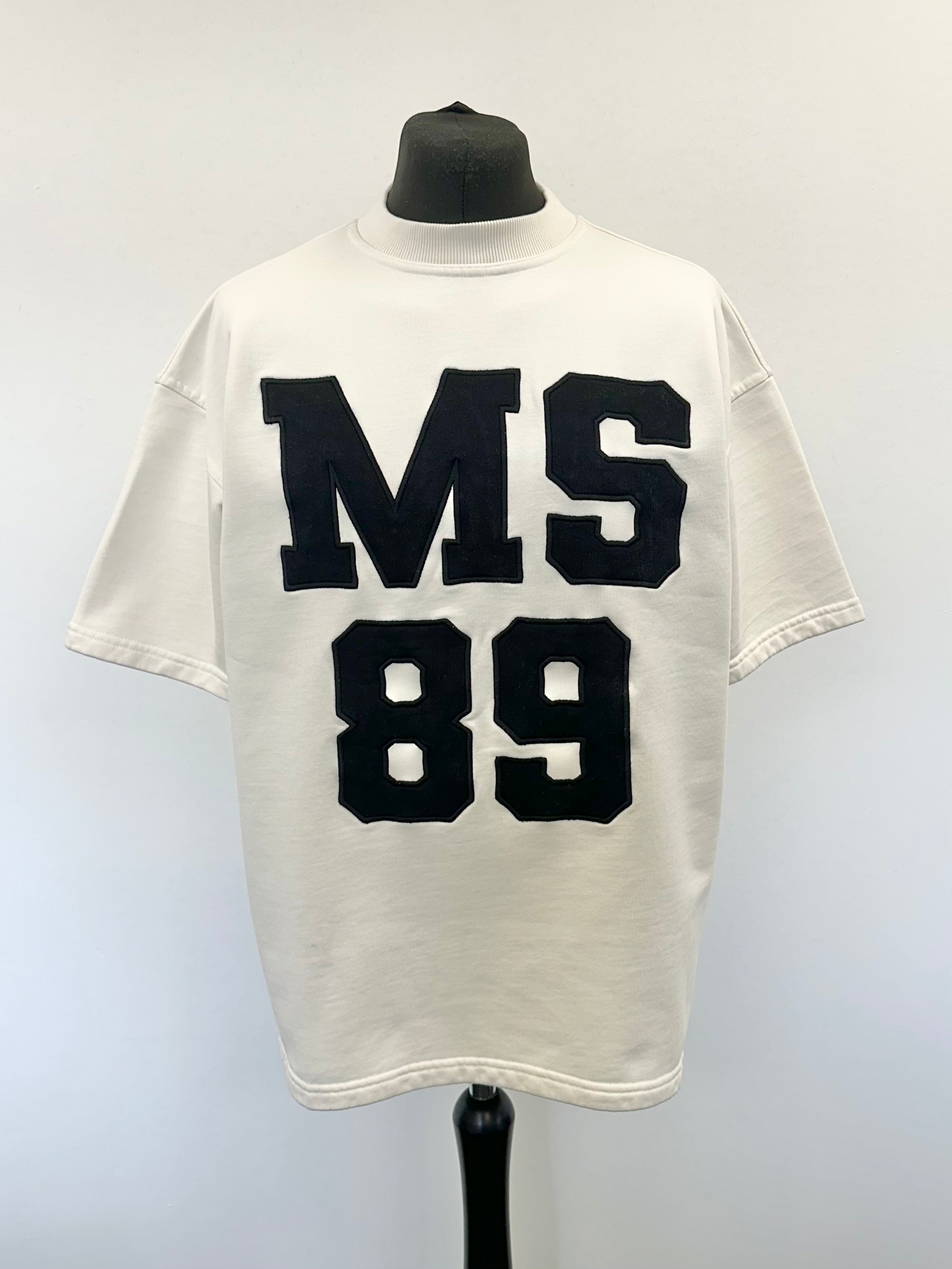 Cream MS89 Heavyweight Sweatshirt Tee.