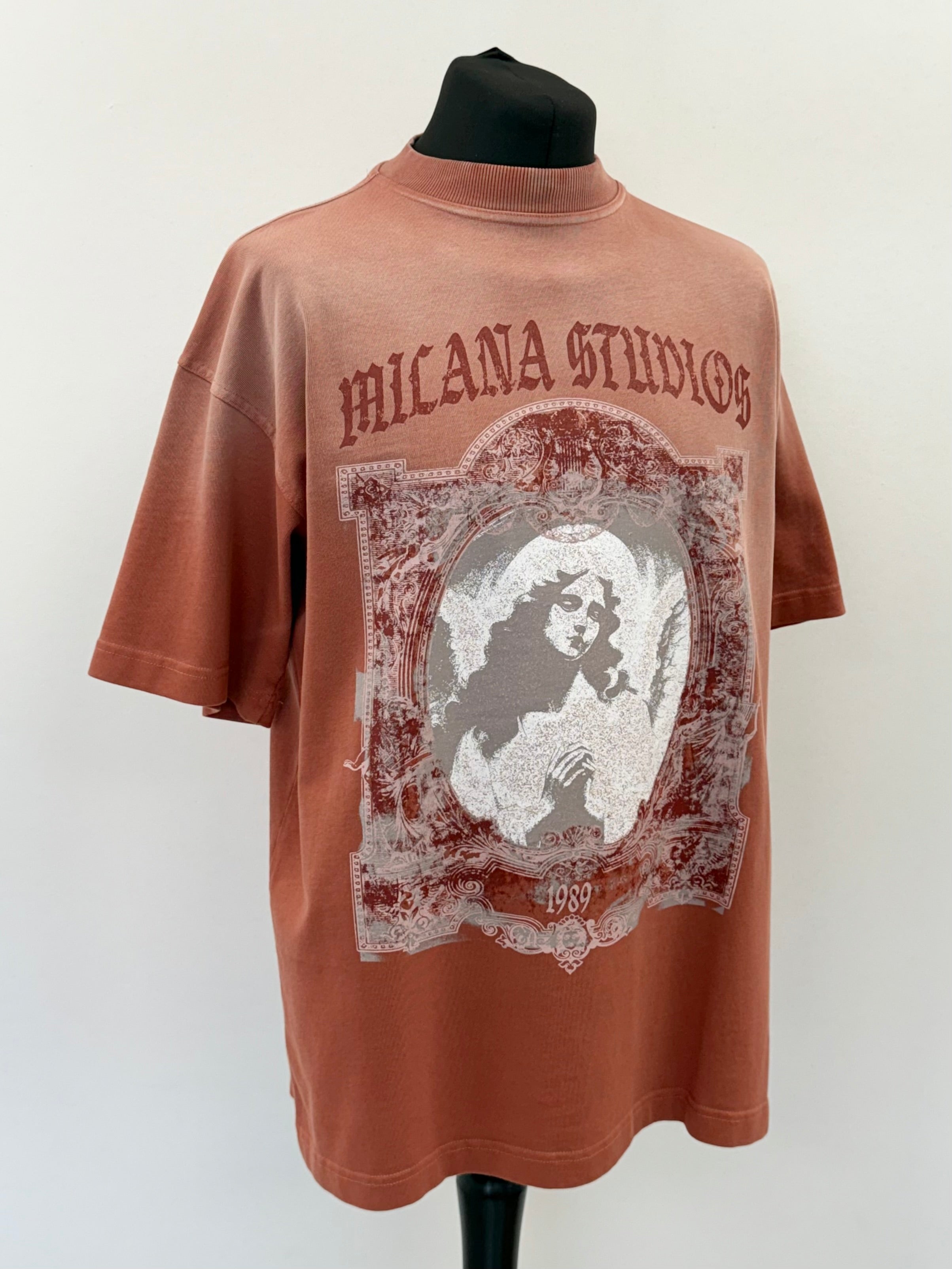 Washed Rust Saint Heavyweight T-shirt.