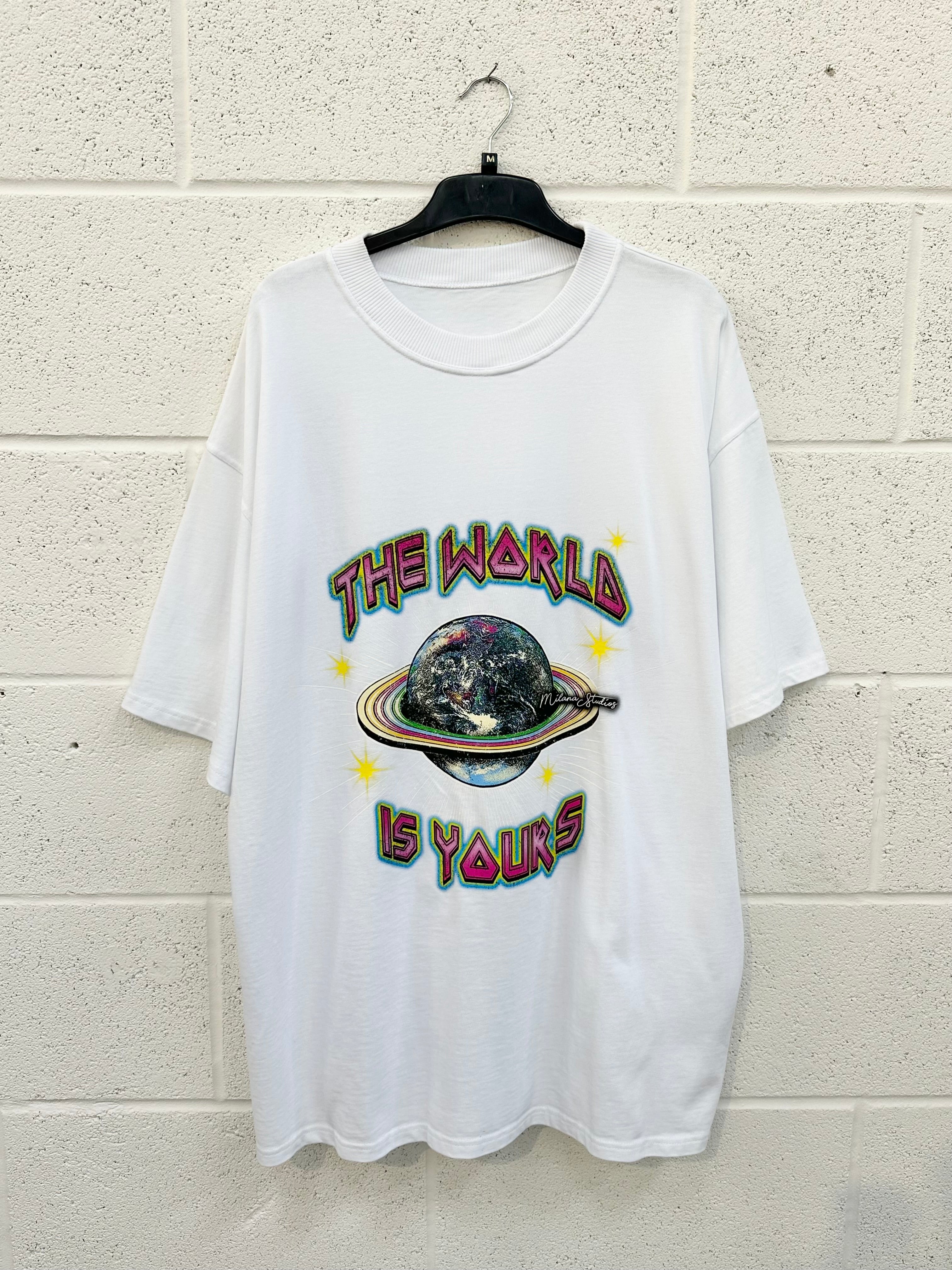 #BB52 White Planet Heavyweight T-shirt.