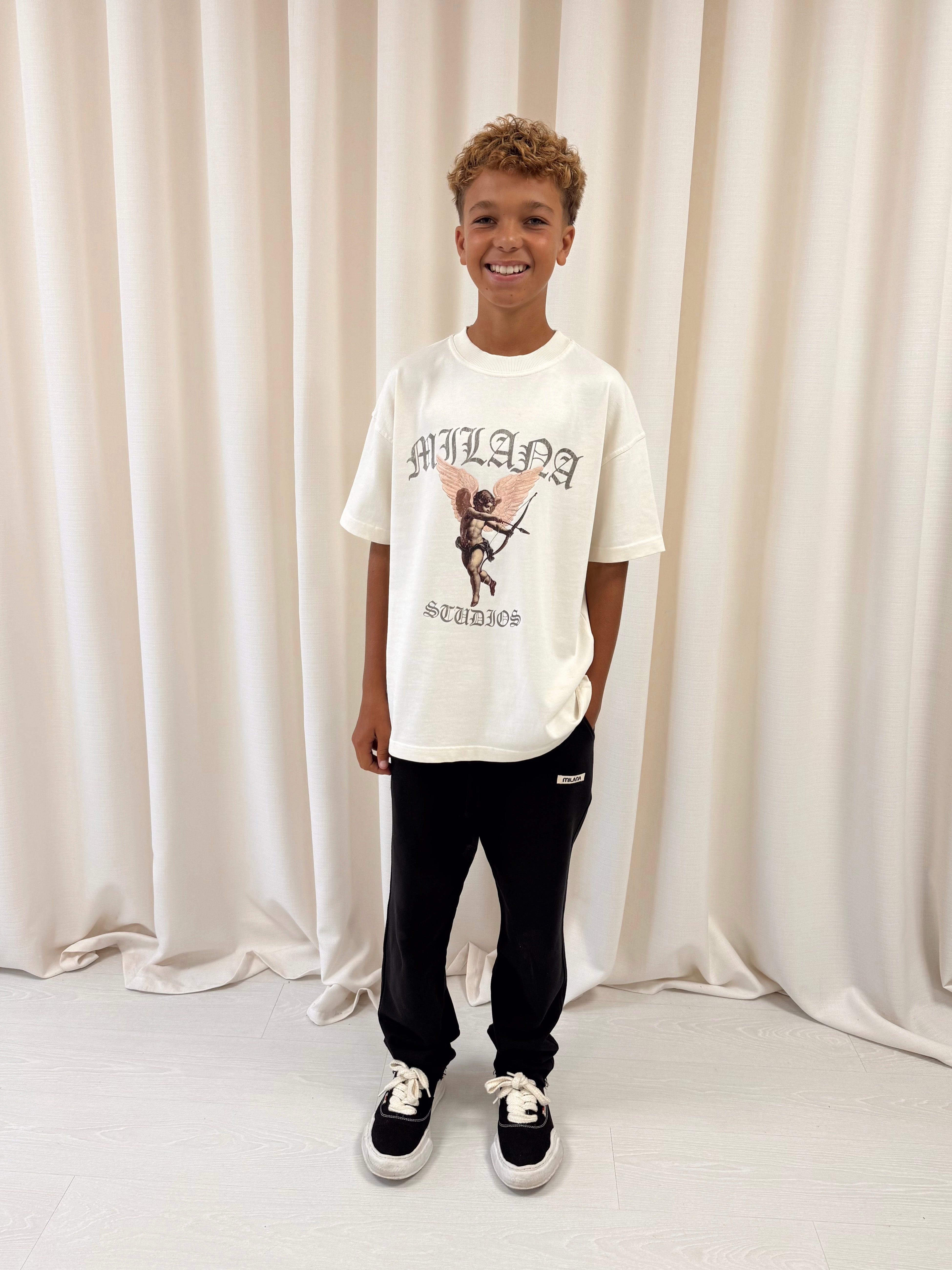 Cream Vintage Cherub Kids T-shirt.