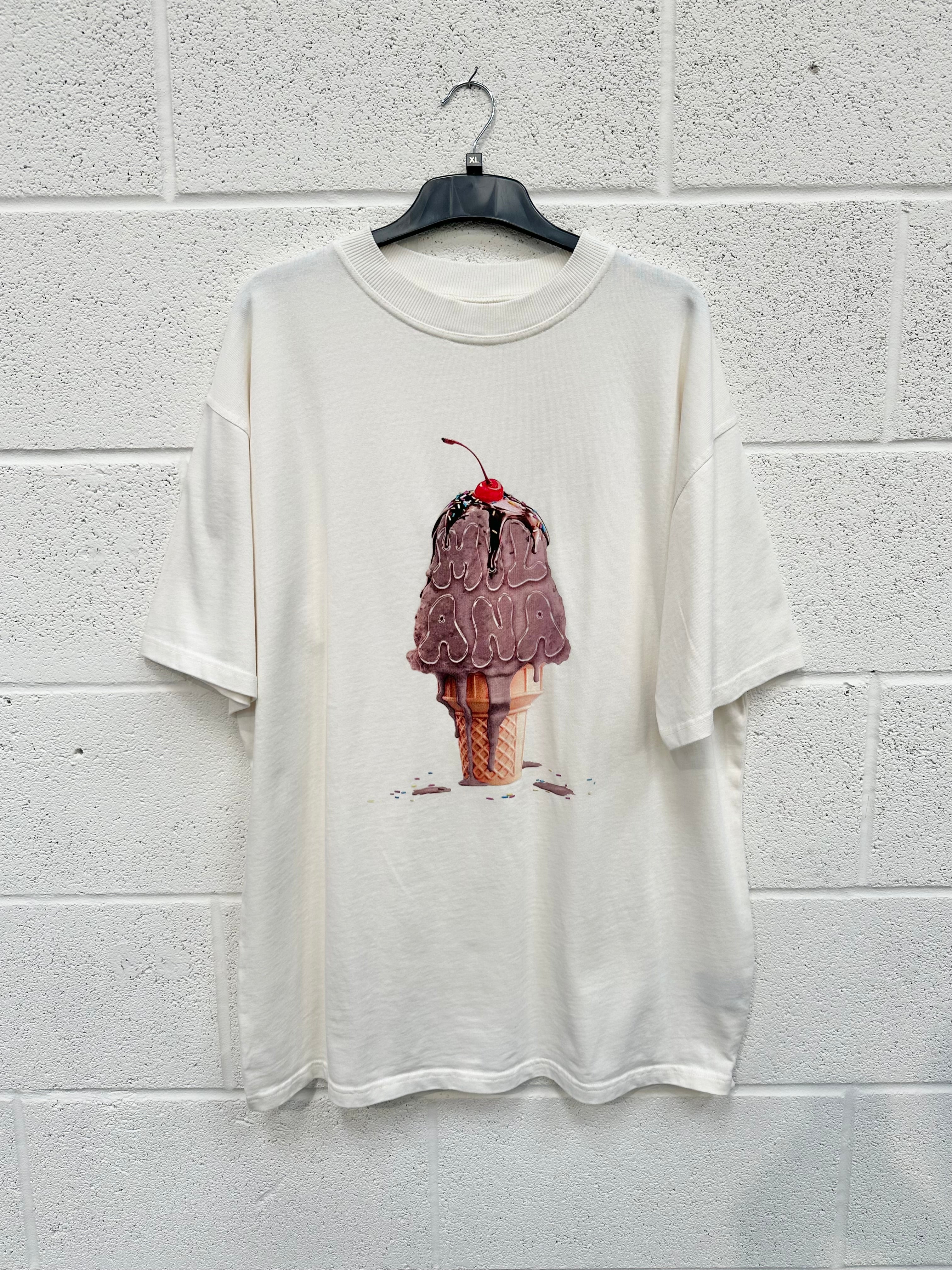 #CC62 Cream Ice Cream Heavyweight T-shirt.