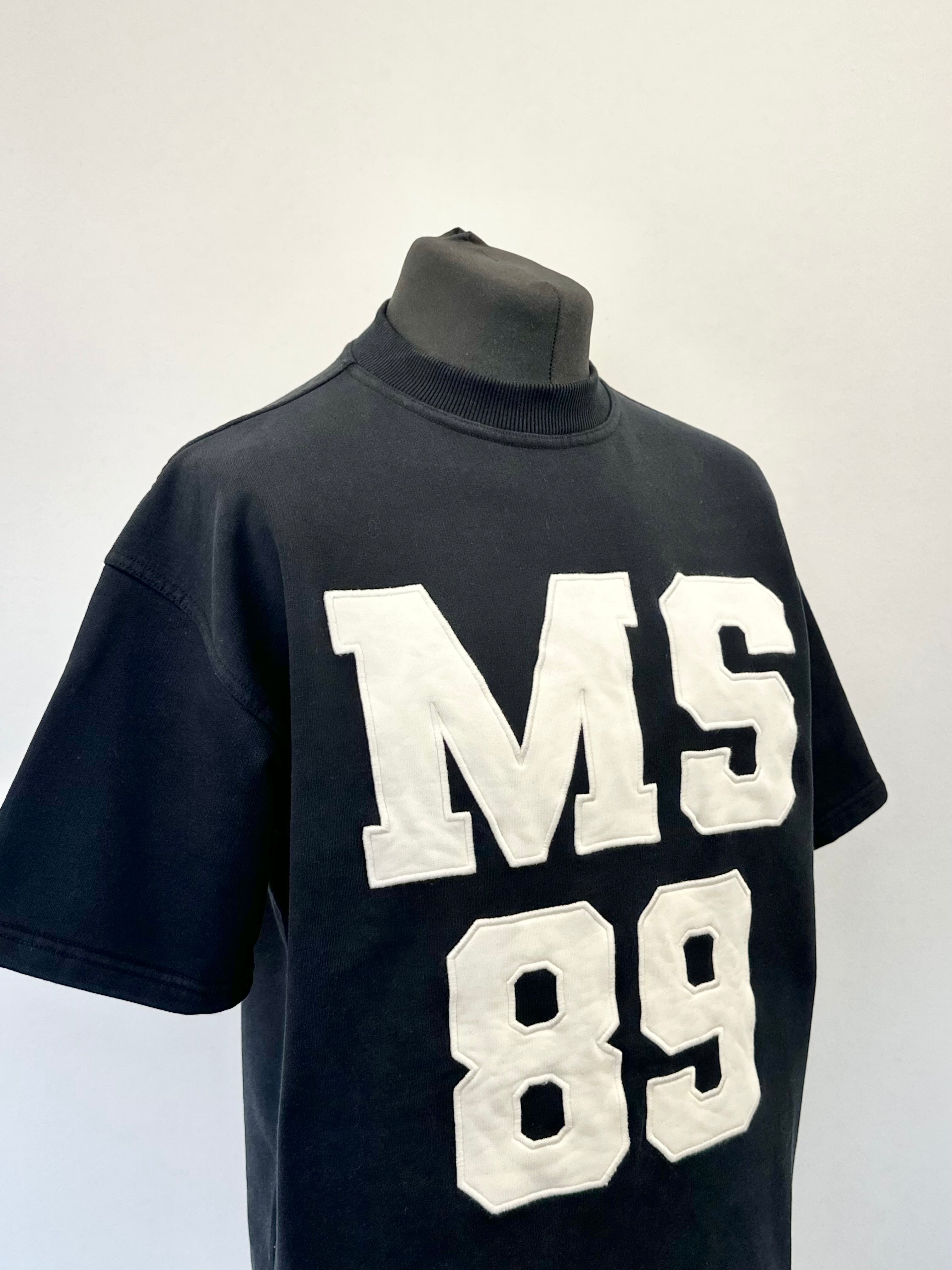 Black MS89 Heavyweight Sweatshirt Tee.