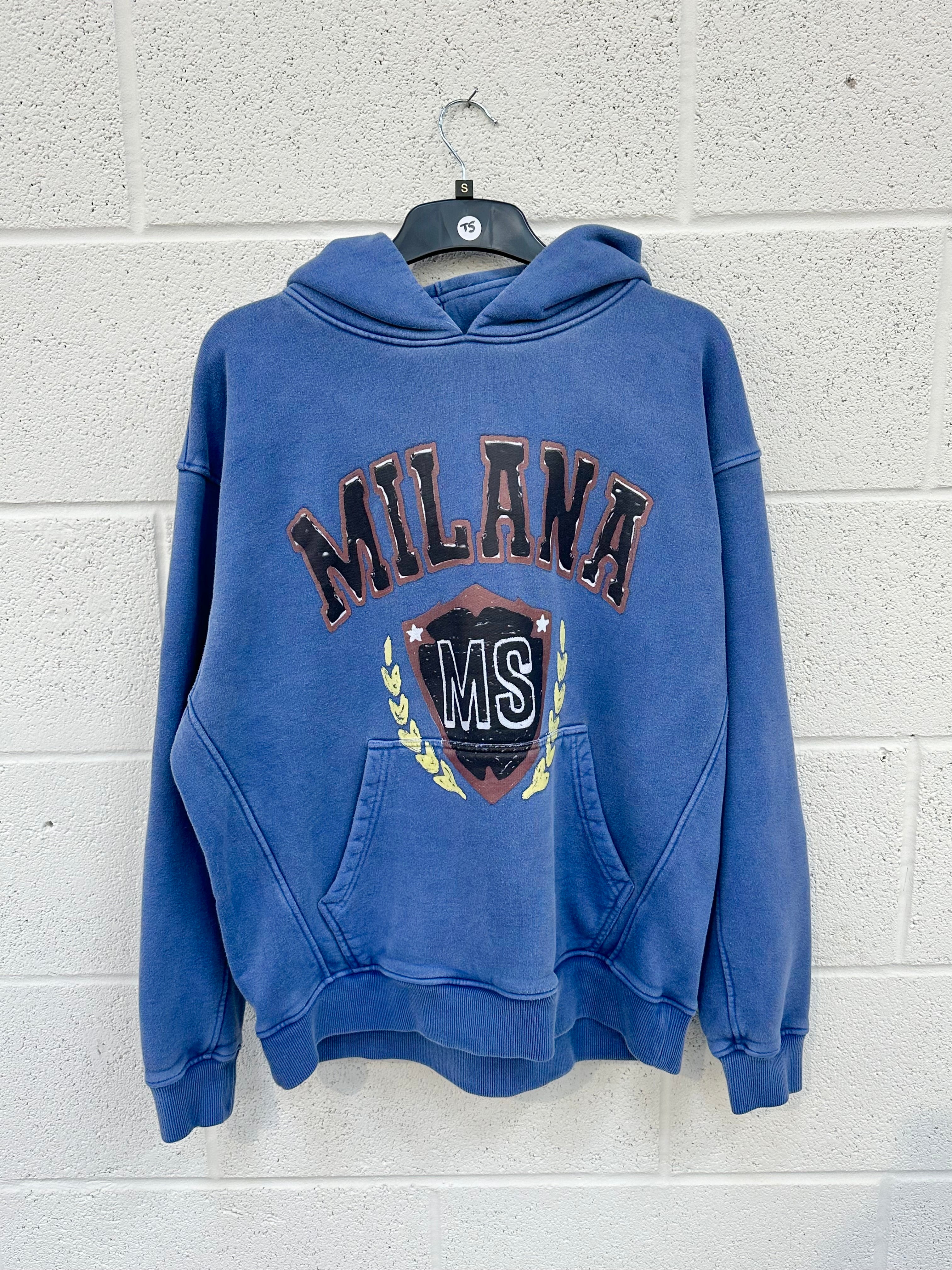 #T5 Washed Navy Crest Heavyweight Hoodie.