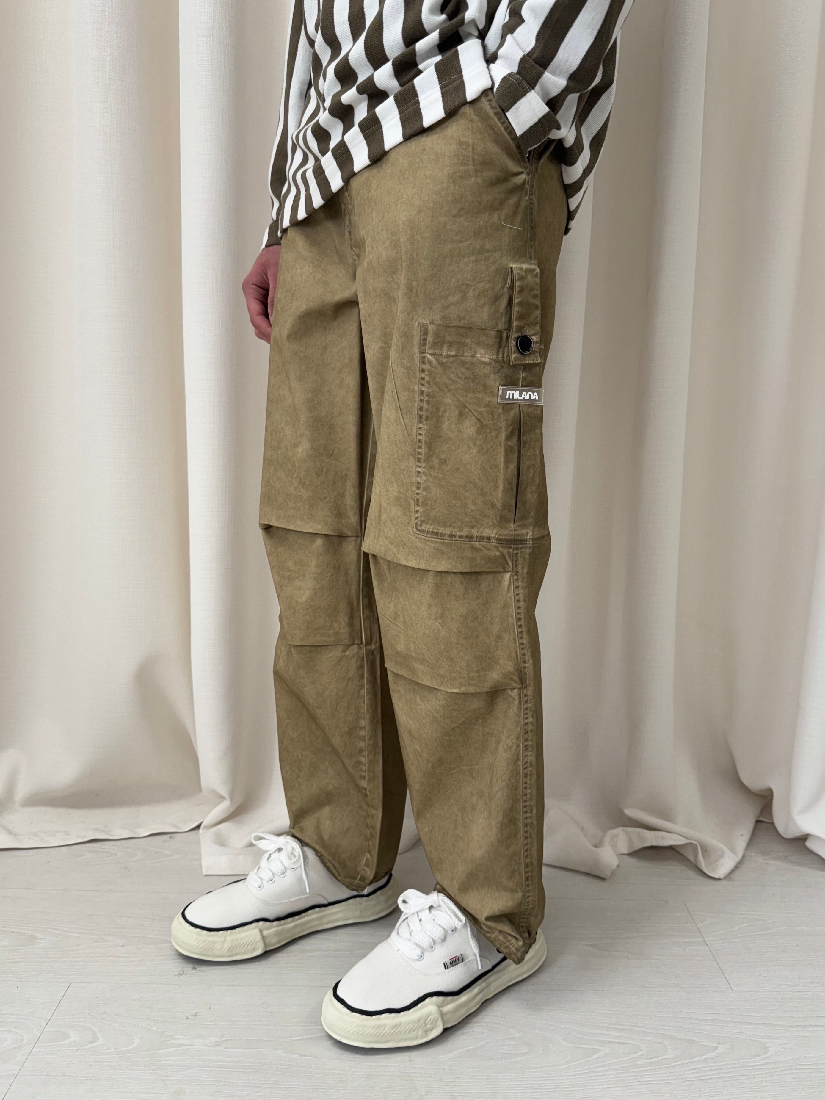 Vintage Khaki Green Cargo Pants.