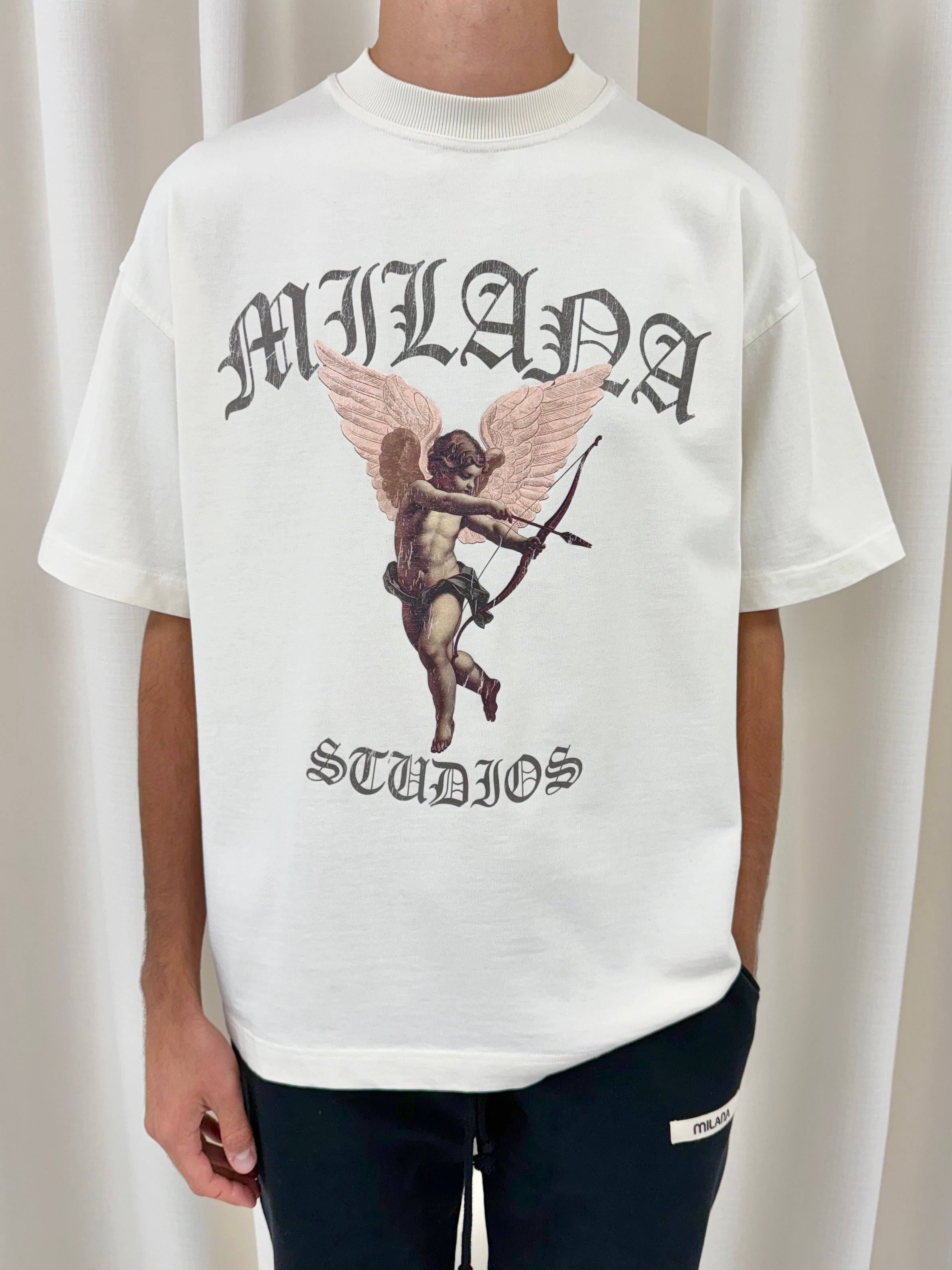 Cream Vintage Cherub Heavyweight T-shirt.