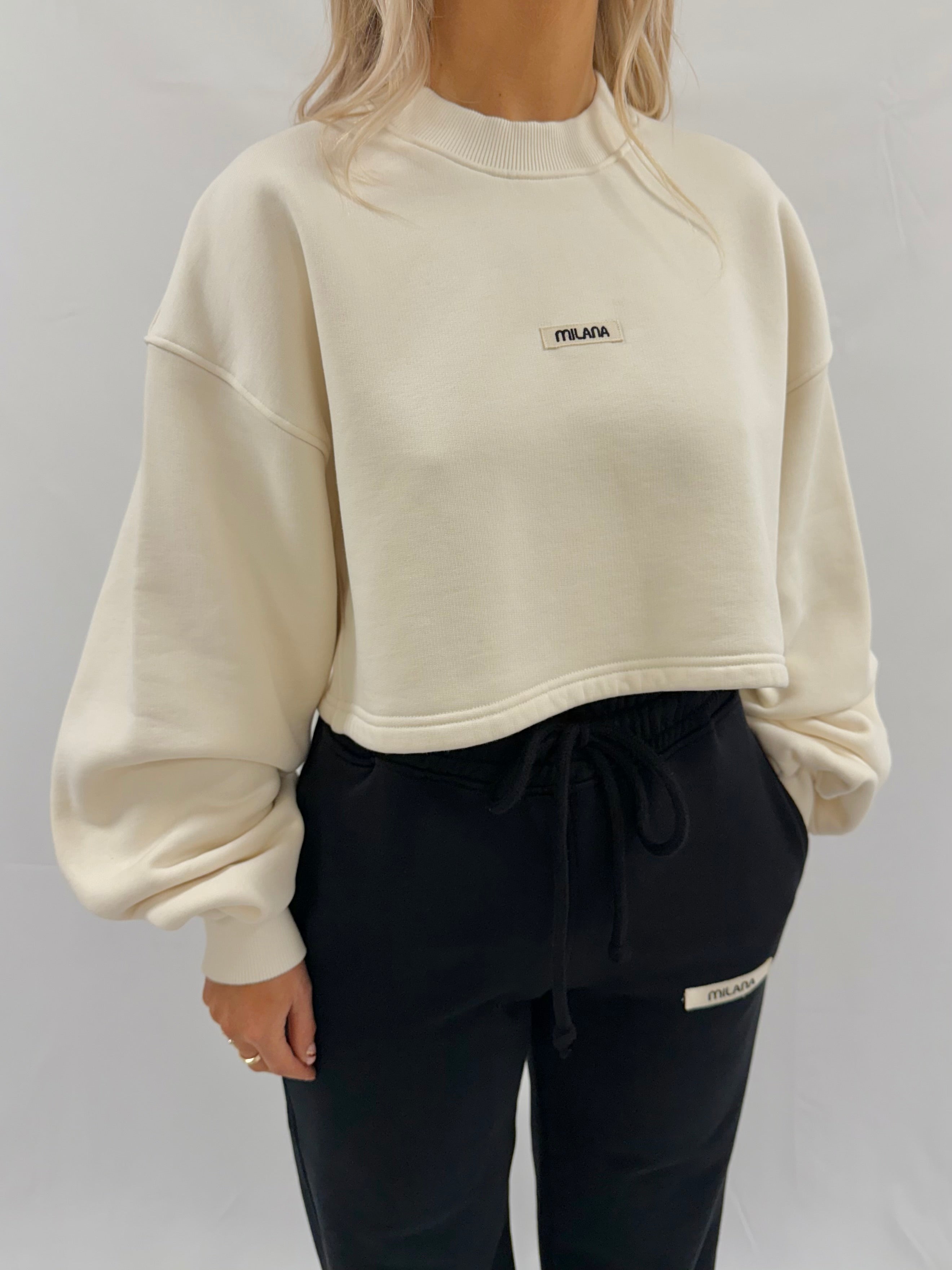 Cream Core Heavyweight Cropped Sweatshirt.