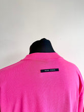 Load image into Gallery viewer, Hot Pink Heavyweight Crest T-shirt.