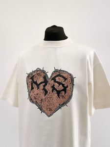Cream MS Heart Heavyweight T-shirt.