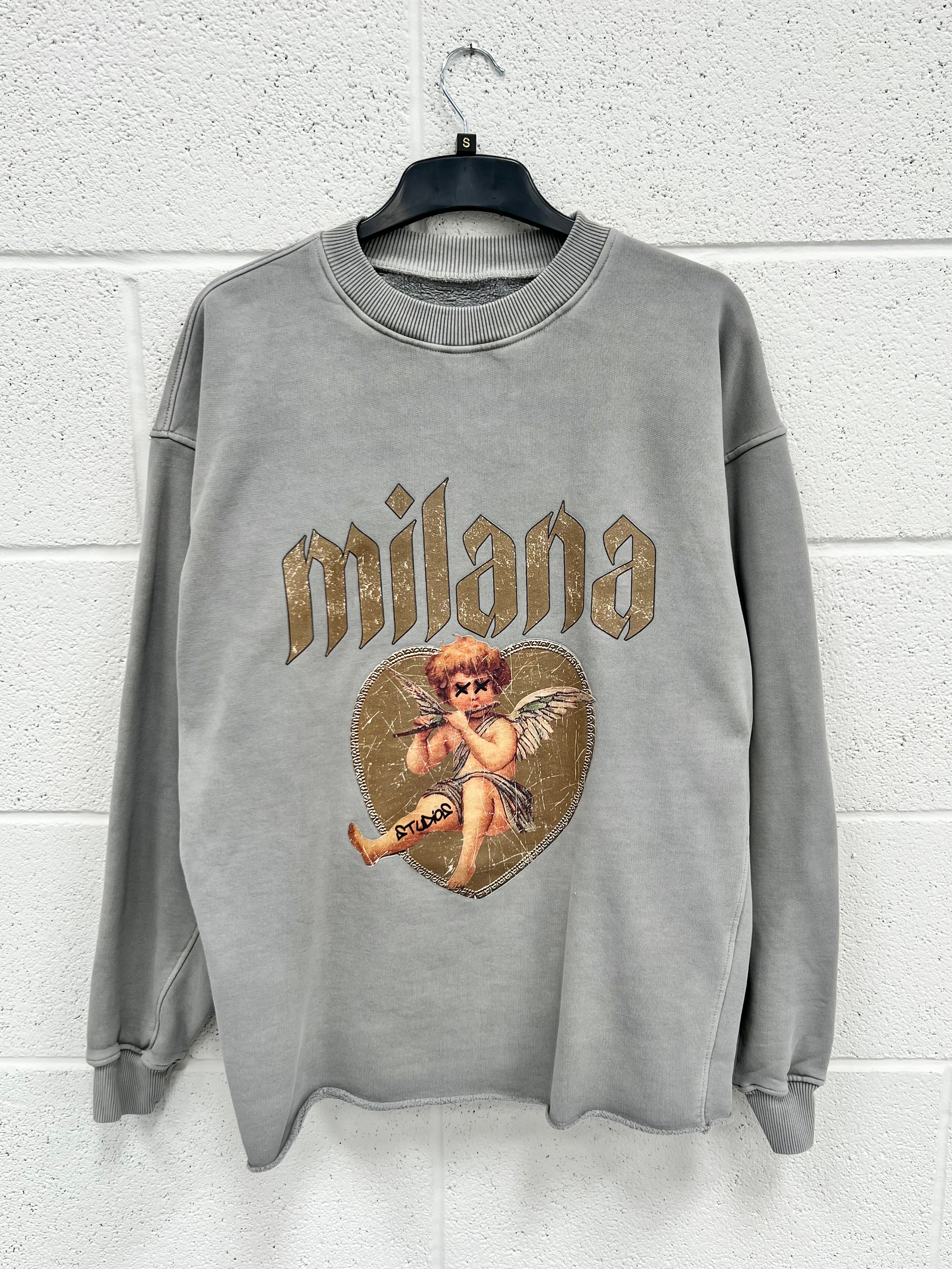 #B18 Washed Ash Grey Cherub Heavyweight Sweatshirt.