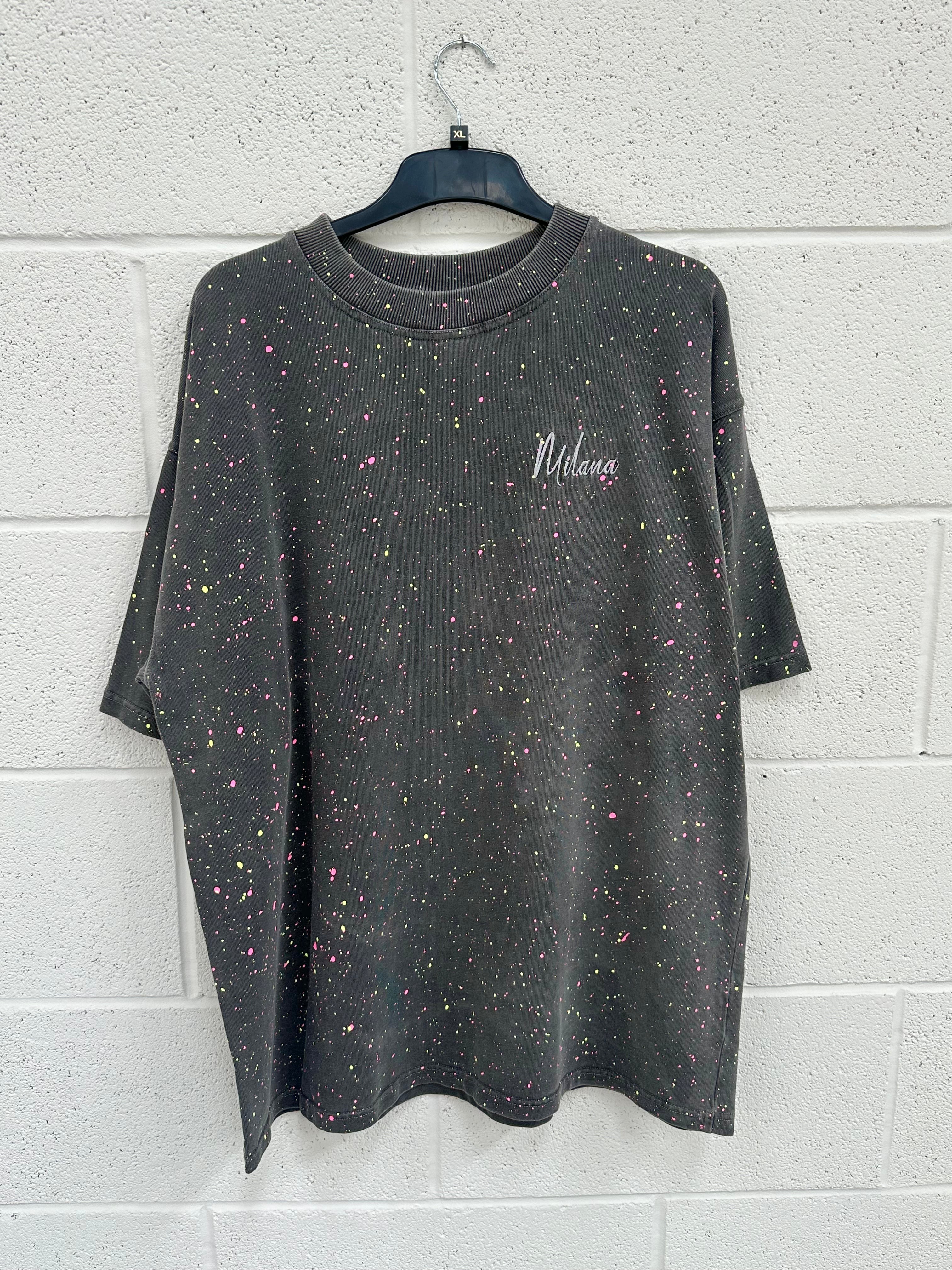 #E7 Washed Charcoal Essential Splatter Heavyweight T-shirt.