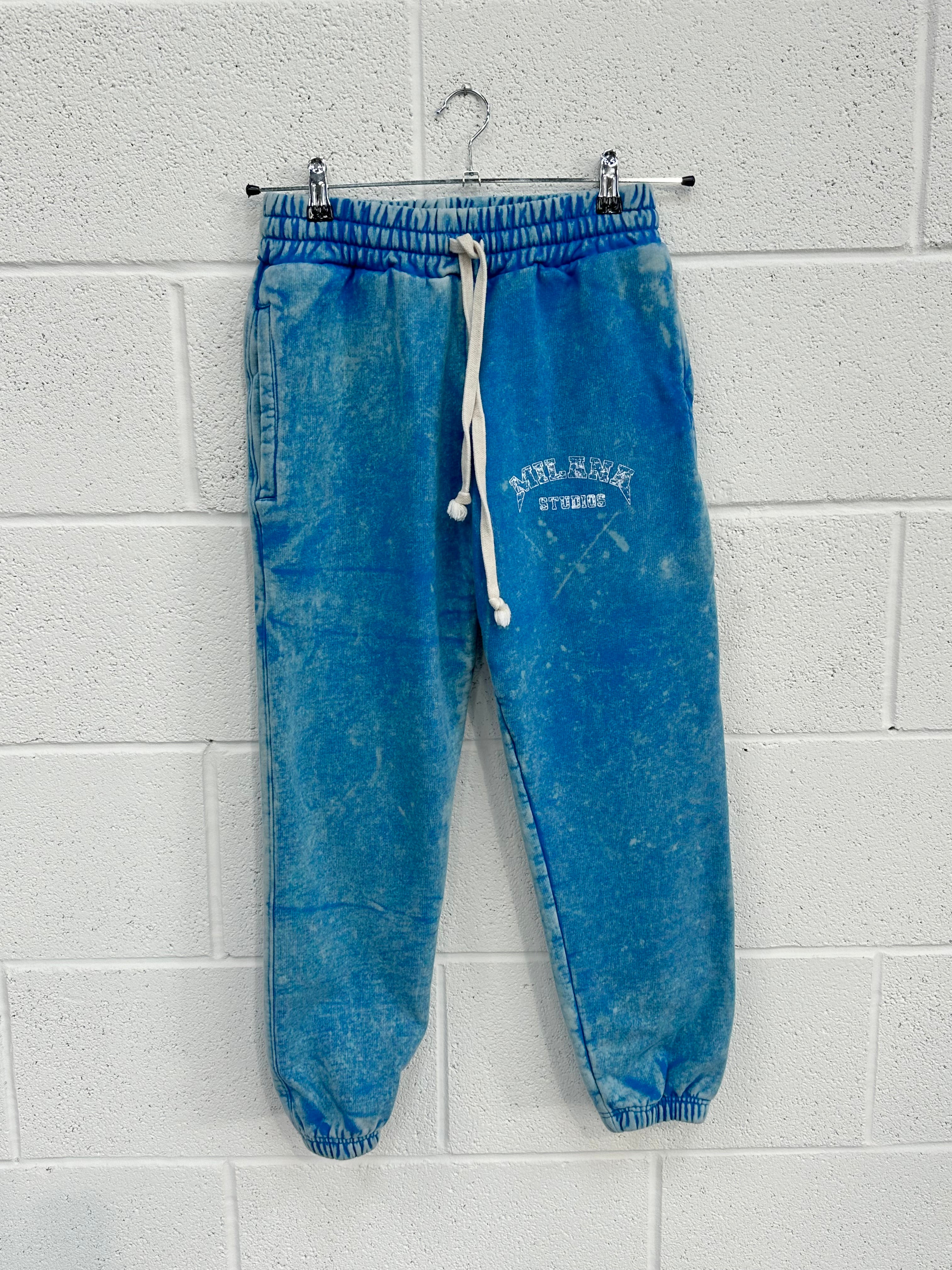 #D2 Blue Acid Wash Arch Heavyweight Sweatpants.