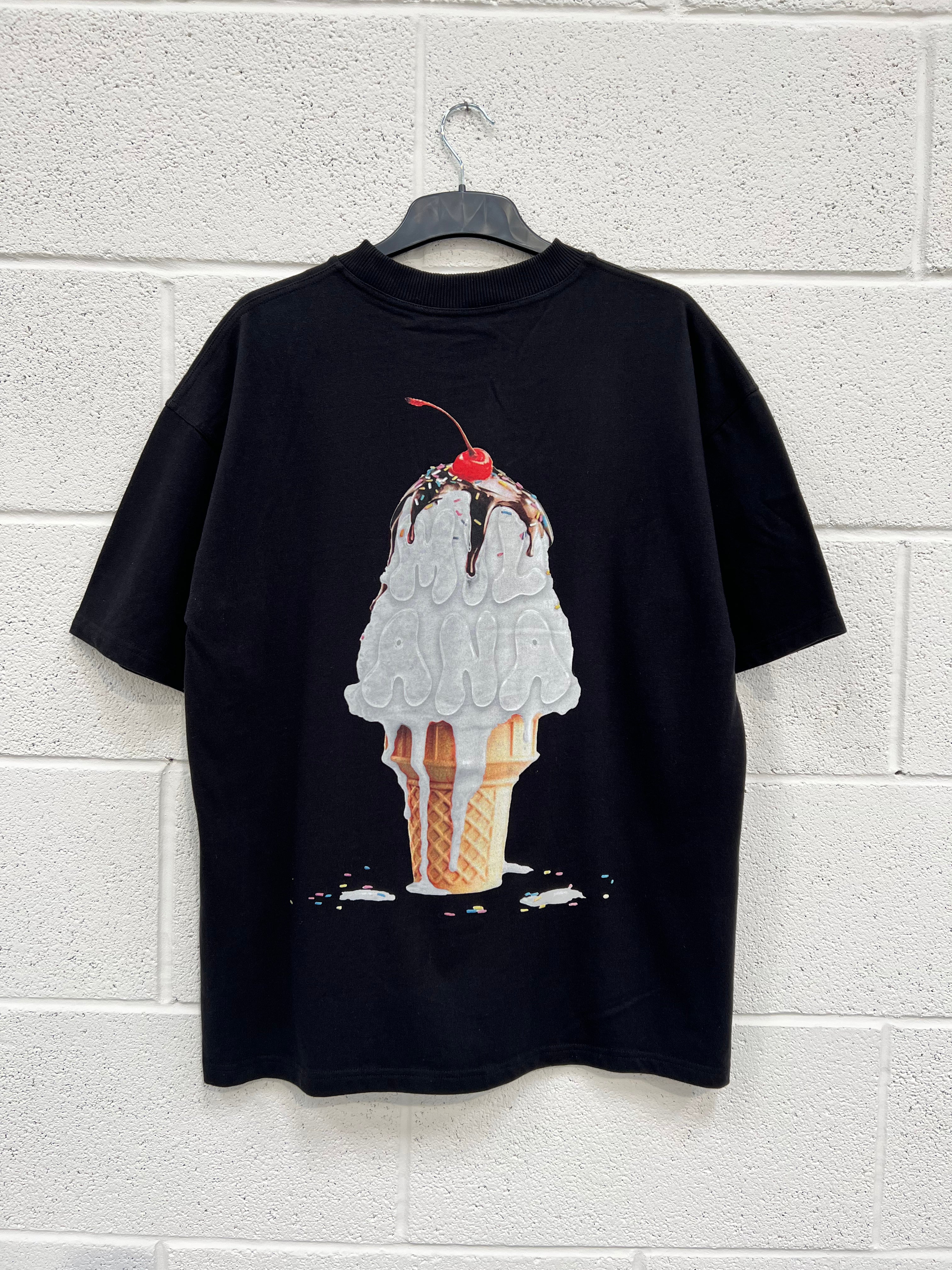 #G5 Black Ice Cream Heavyweight T-shirt.