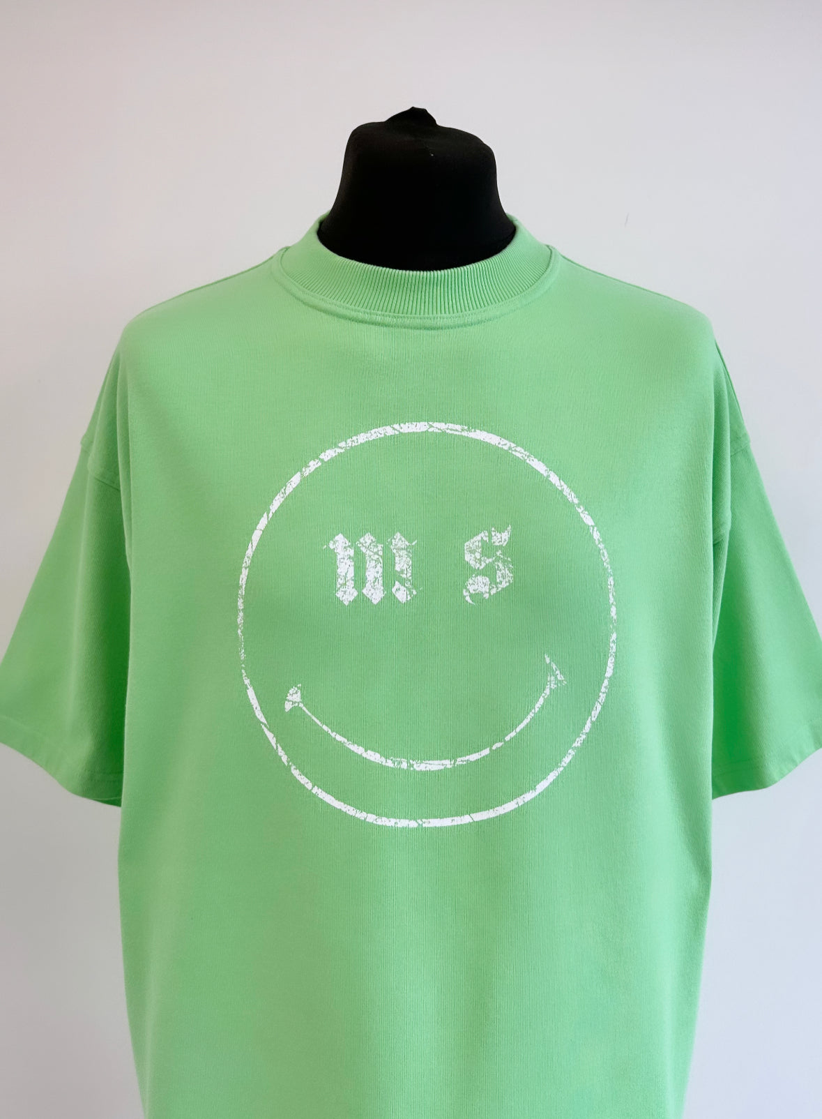 Apple Green Heavyweight Smiley T-shirt.